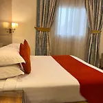 Hayyat Reefaf Hotel