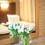 Dhiafat Al Raja Hotel