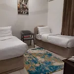 مكة المكرمة غرف عائلية مشي إلى الحرم فنادق متنوعة غرف متنوعة Room In Hotel Walk To Alharam Multiple Types Room And Hotel