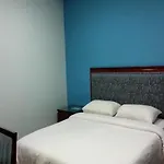 Refaaf Al Azizia Hotel