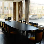 Aram Almasi Hotel