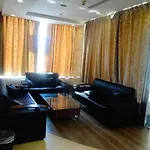 Aram Almasi Hotel
