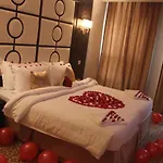 Al Bayraq Hotel