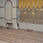 Refaaf Al Azizia Hotel