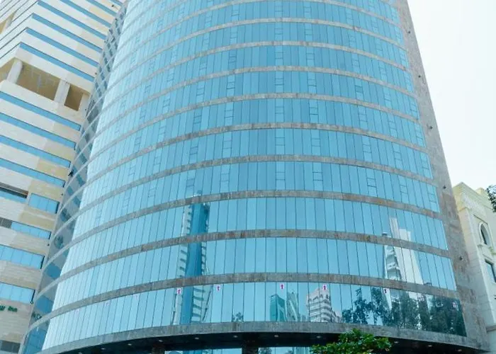 Montana Al Azizia Hotel