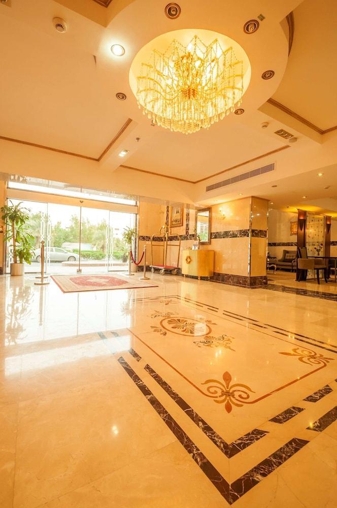 Platinum Abraj Al Ehsan Hotel 3*