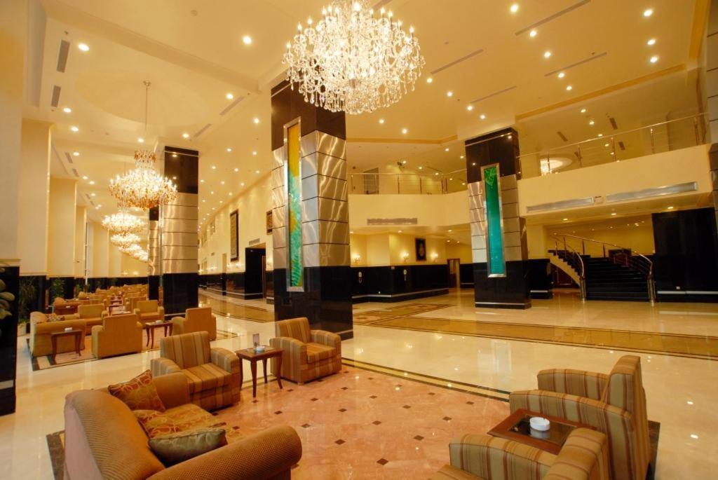 Hotel Dar Al Hadi 4*