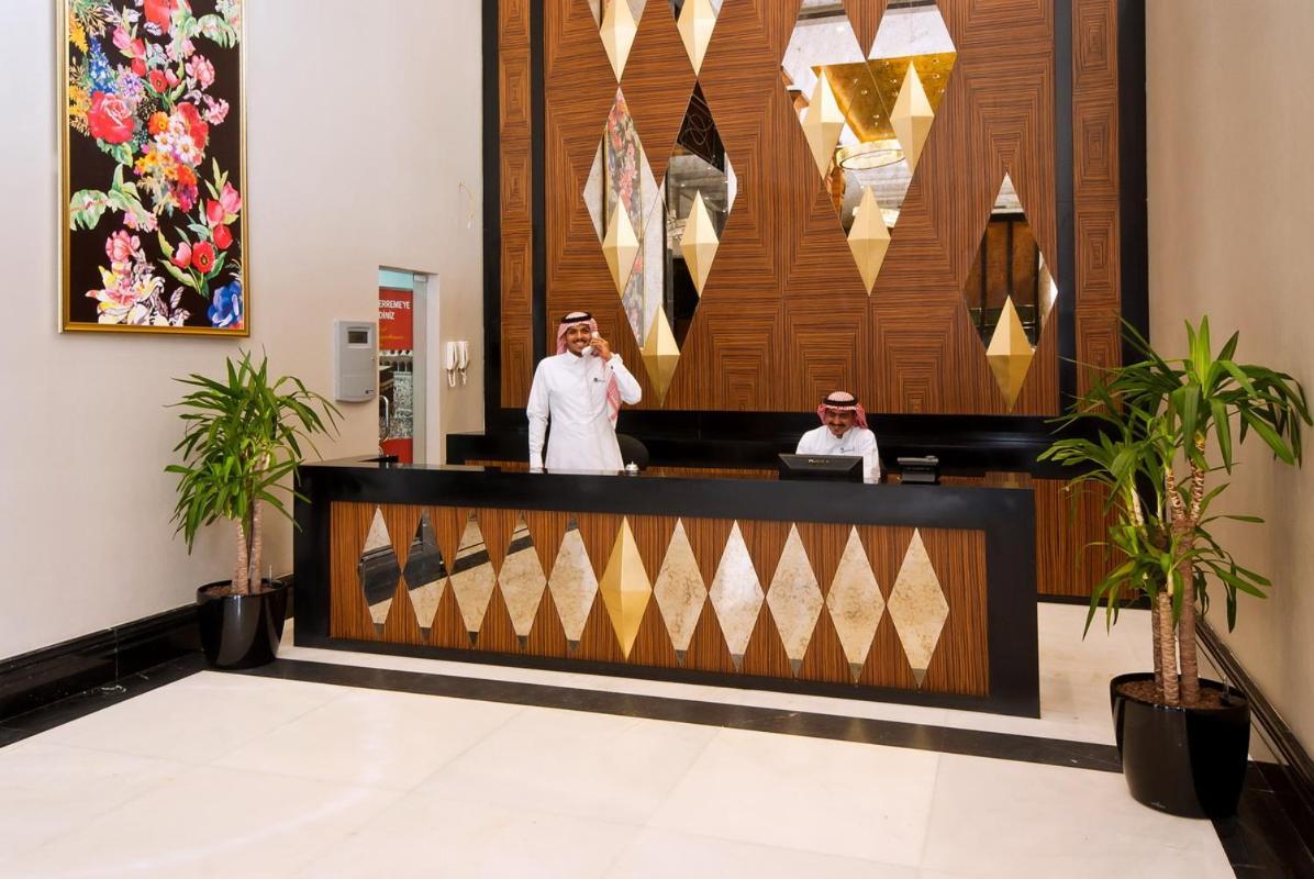 Ramada Zad Al Qasr 3*