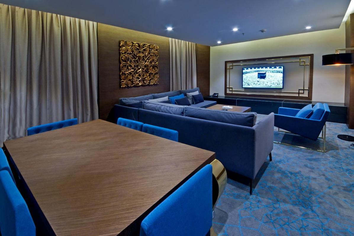 Ramada Zad Al Qasr Hotel 3*