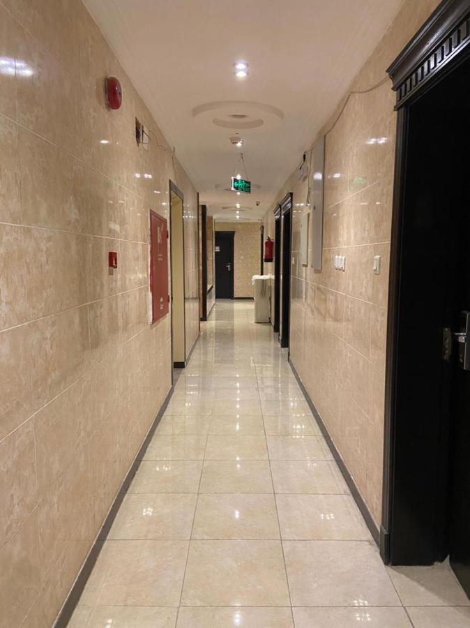 Riza Al Waldeen *