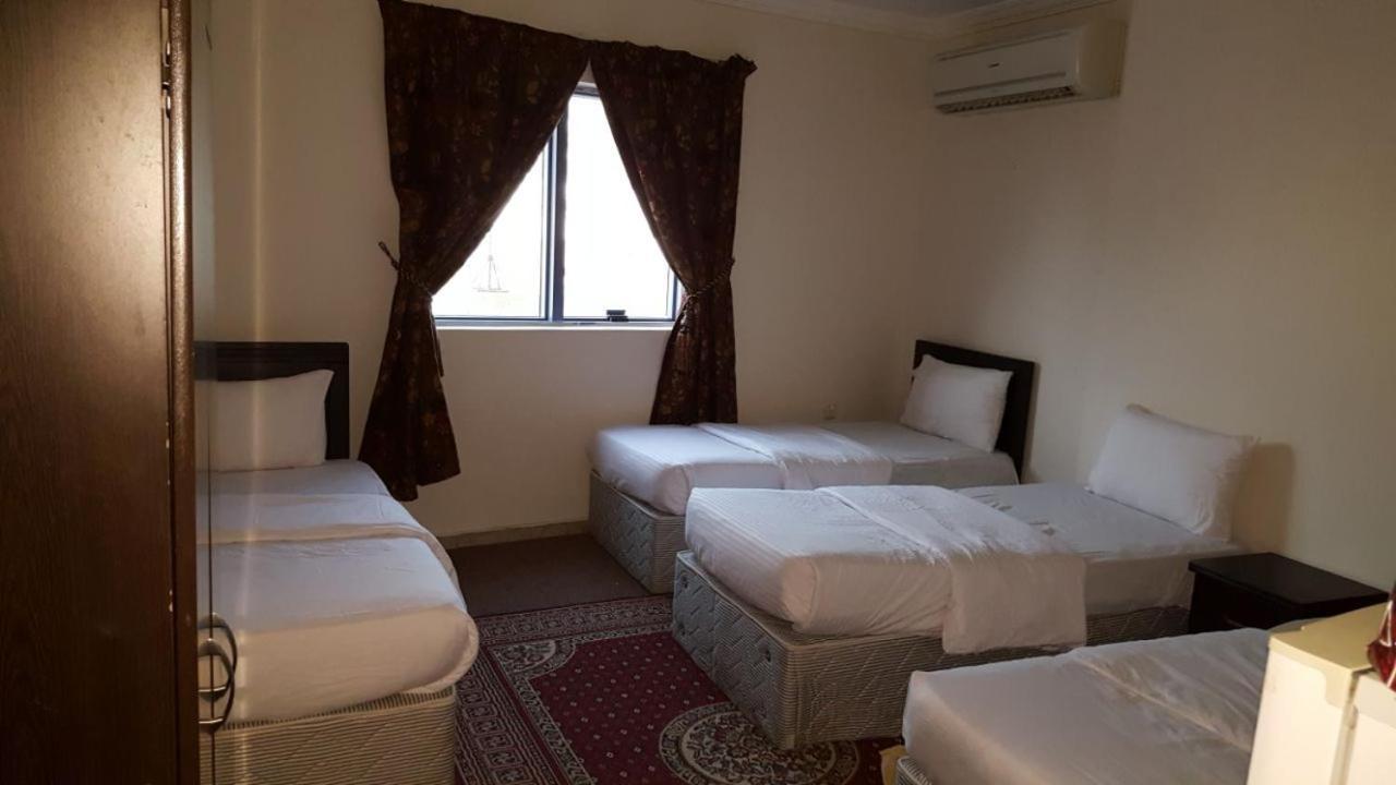 فندق مكارم العبنق 3*
