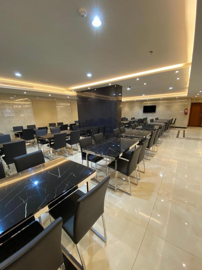 Hotel Alyosr Royal