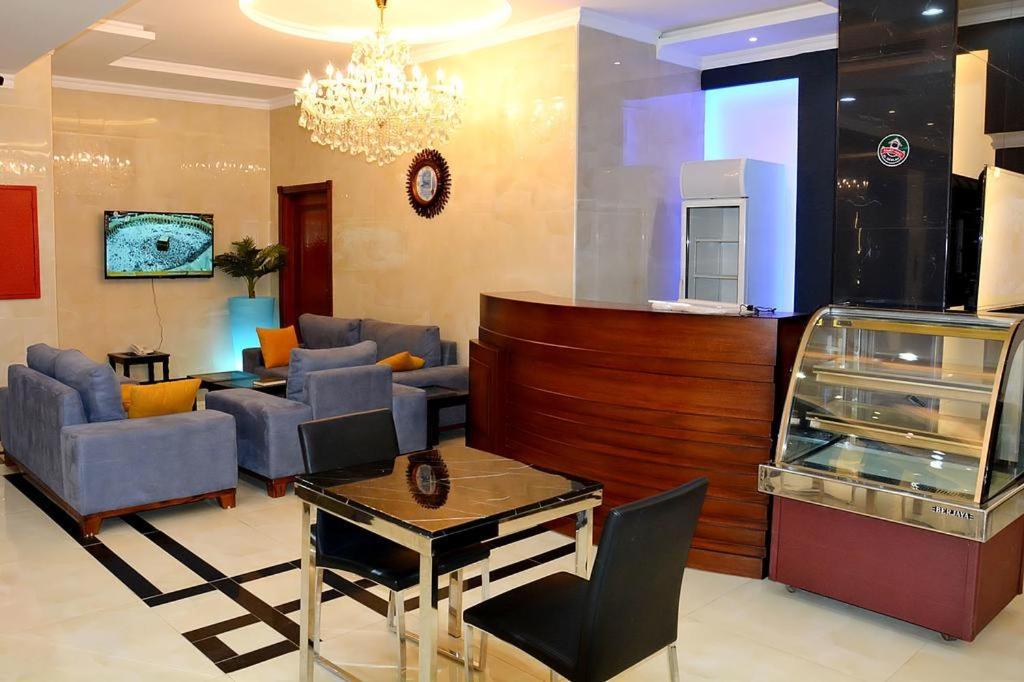 Alyosr Royal Hotel 4*