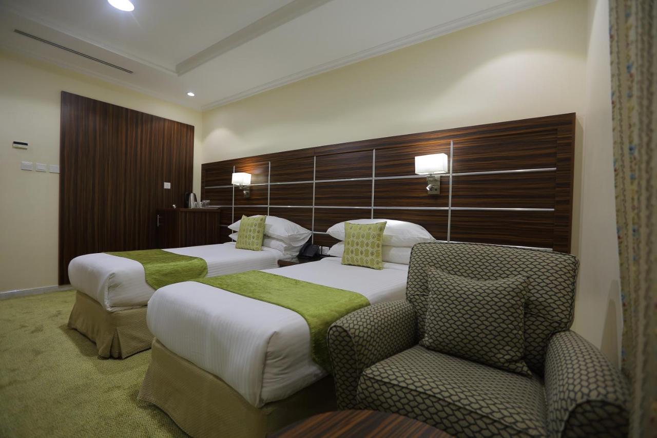 Reefaf Alaziziah Hotel *