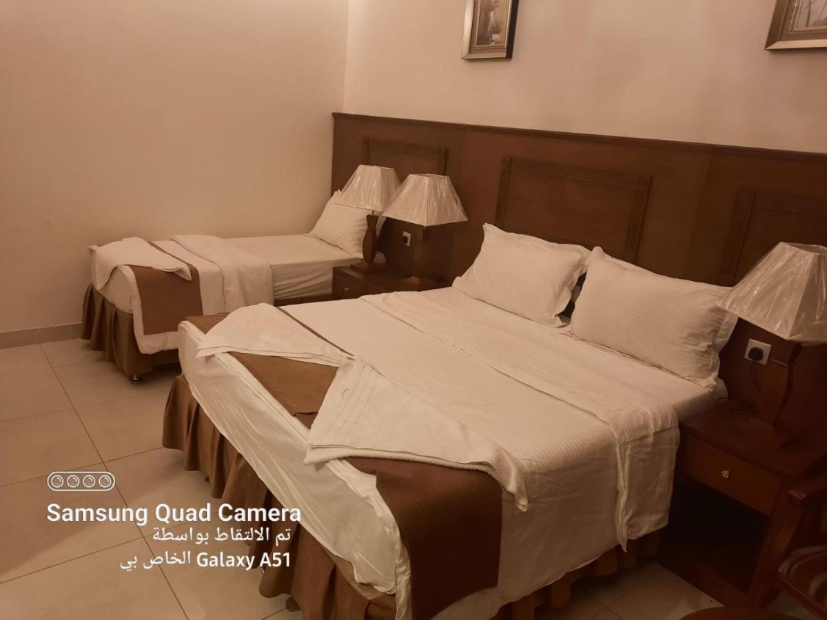Hotel Alyosr Royal
