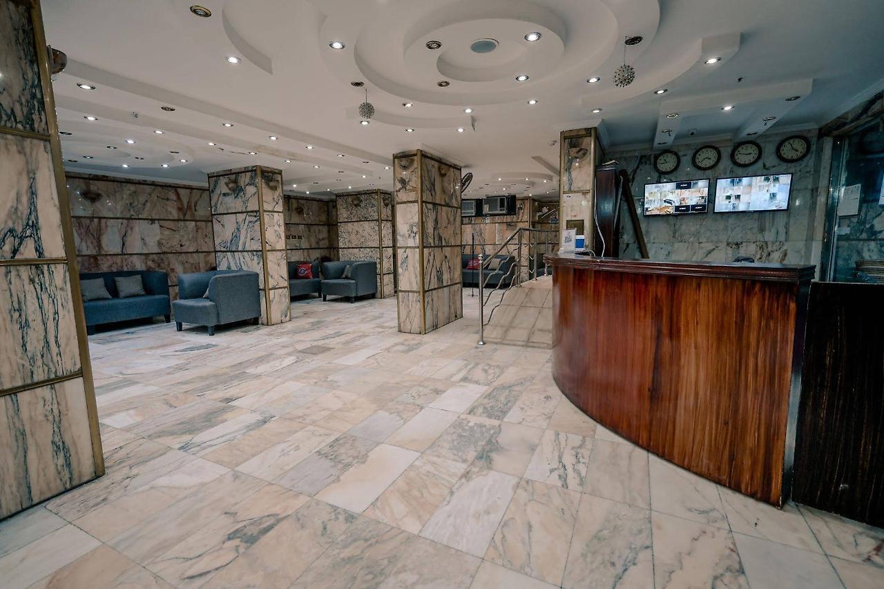 Hotel Qasr Al Riyadh 2*
