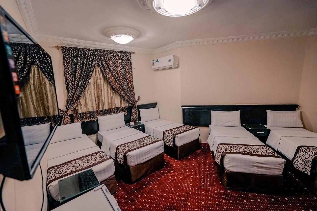 Hotel Qasr Al Riyadh 2*
