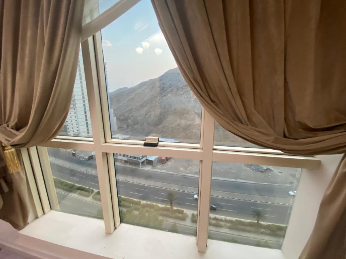 Apartment تلال بكه شقة فندقية فاخرة جداً ثلاث غرف وصالة بمكة المكرمة *