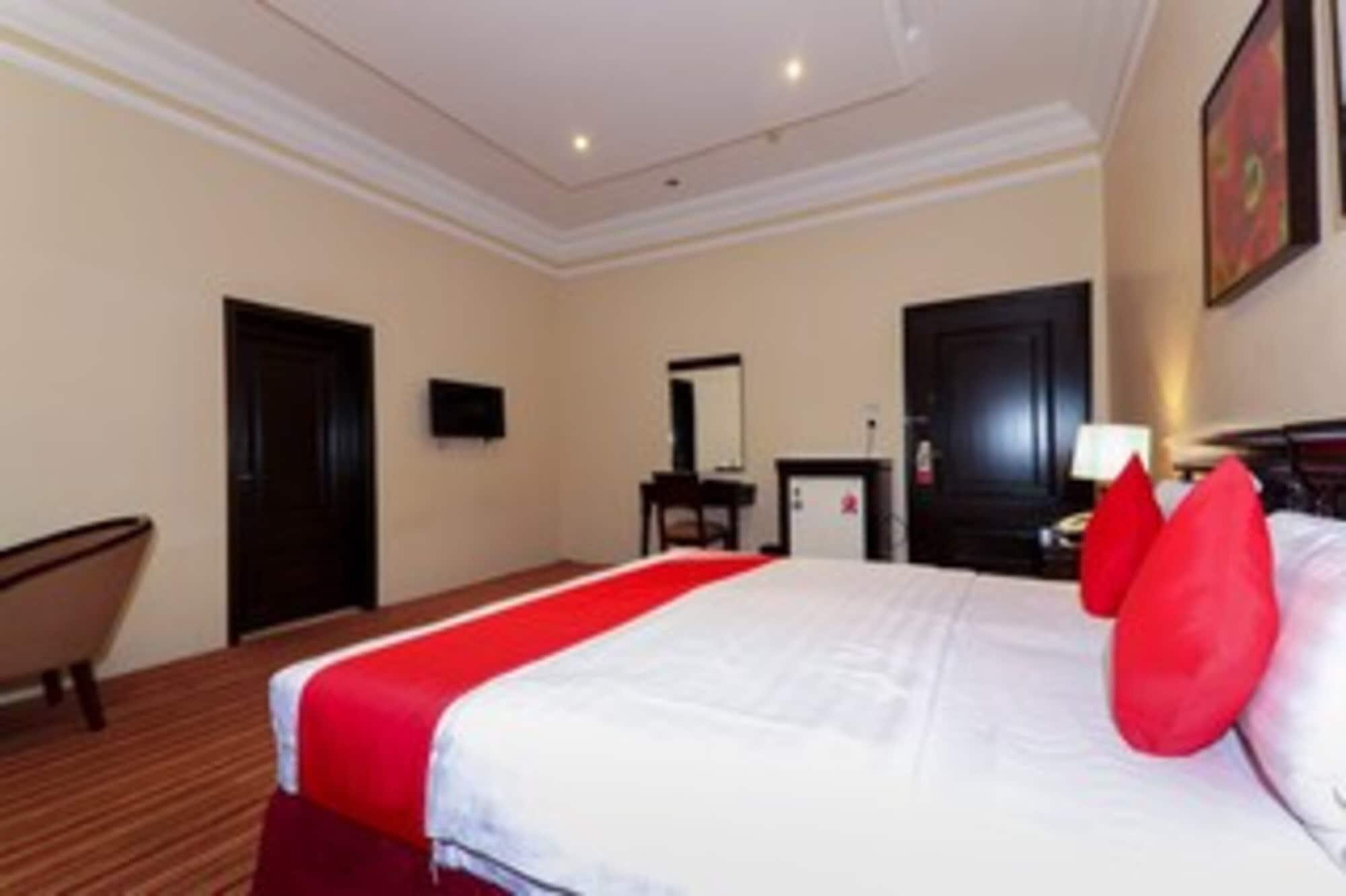 Oyo 167 Dar Al Raies Hotel 2*