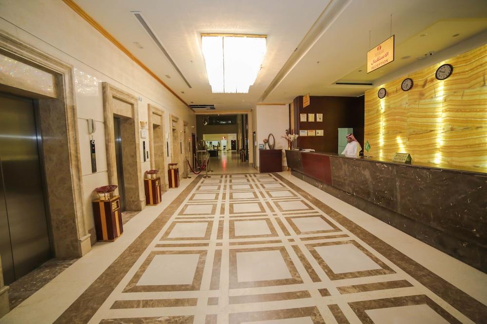 Reef Global Hotel