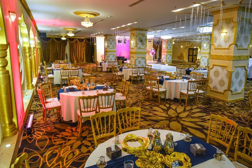 Reef Global 4*