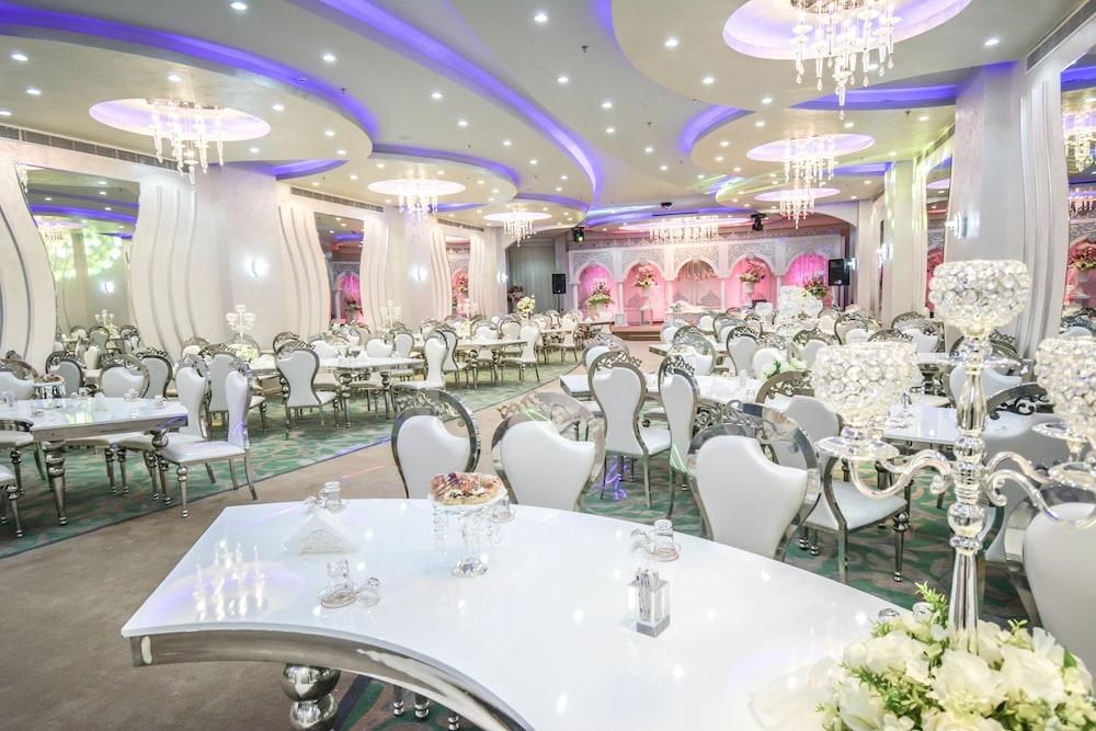 Reef Global Hotel 4*