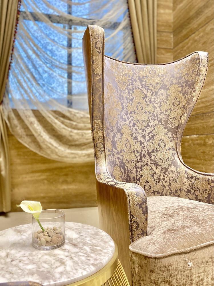 Afraa Al Aziziya Hotel