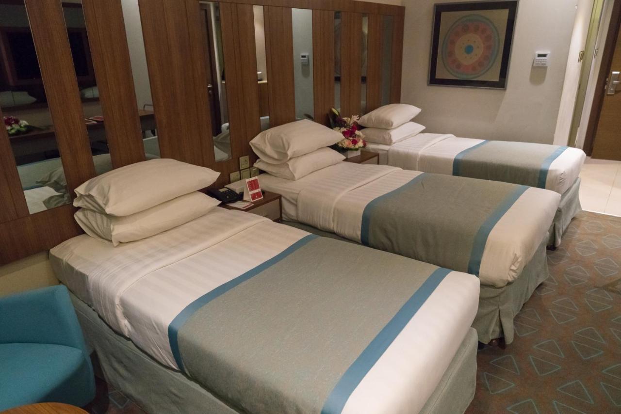 Ramada Zad Al Tayser Hotel