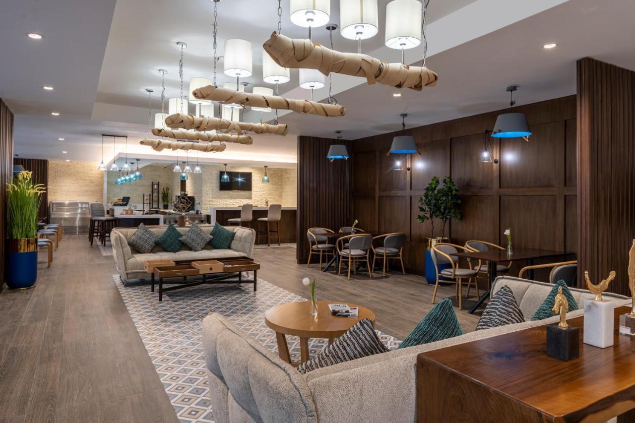 Novotel Makkah Thakher Hotel