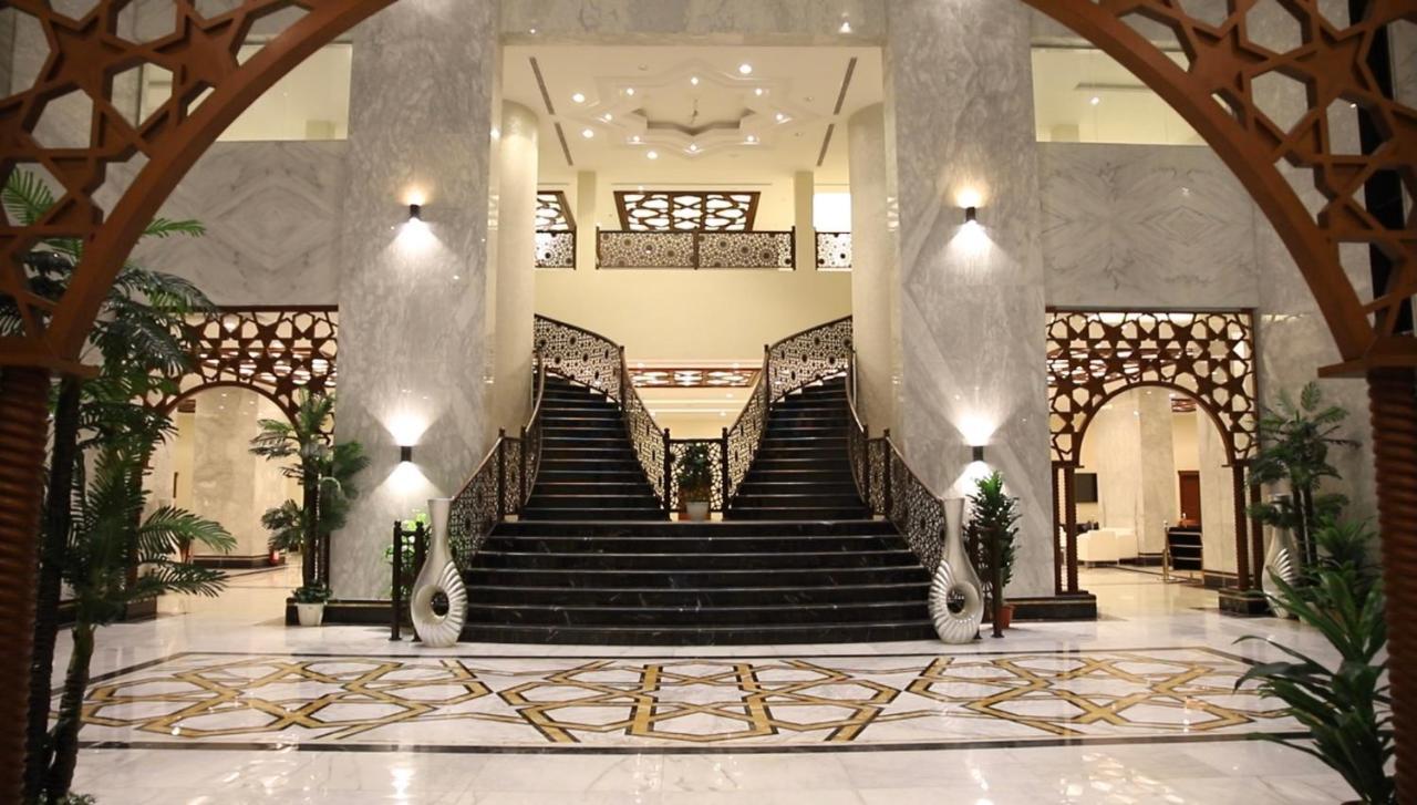 الفجر البديع 4*