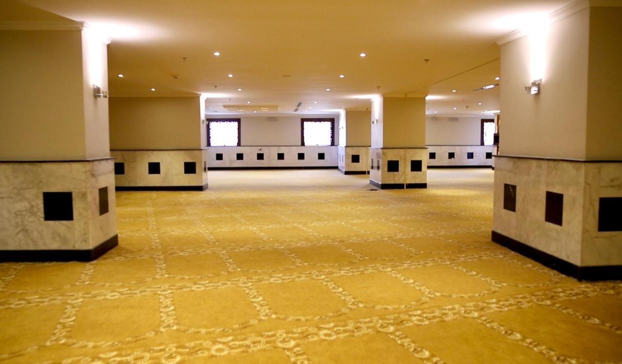 Hotel الفجر البديع 4*