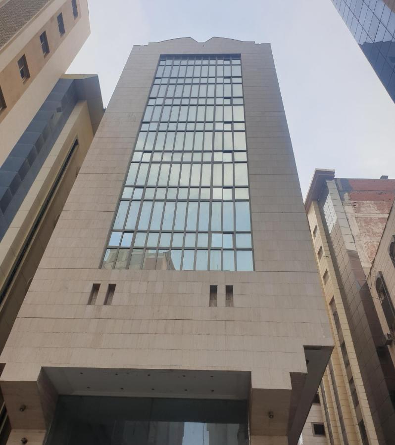 Sarh Almanama Hotel *