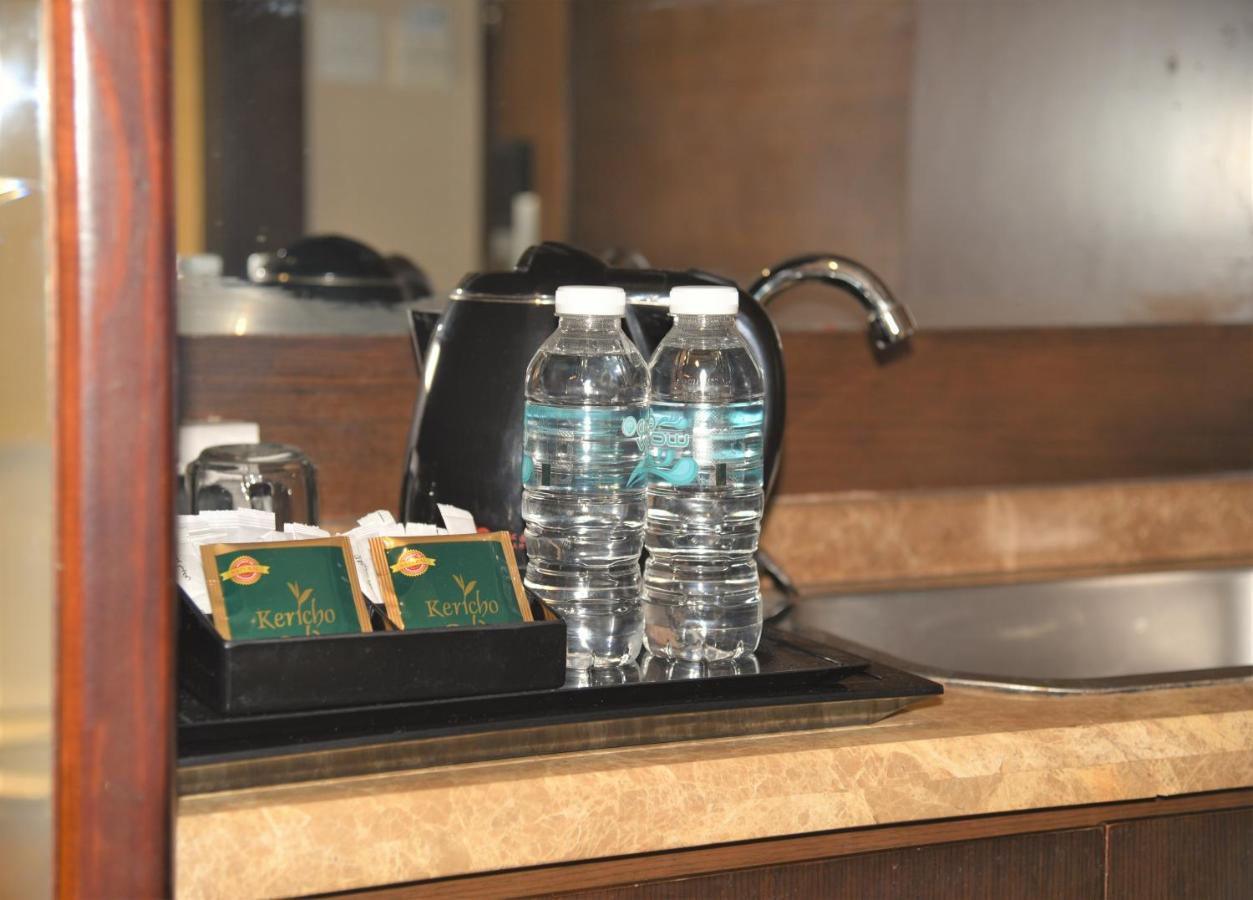 Hotel Afraa Al Aziziya