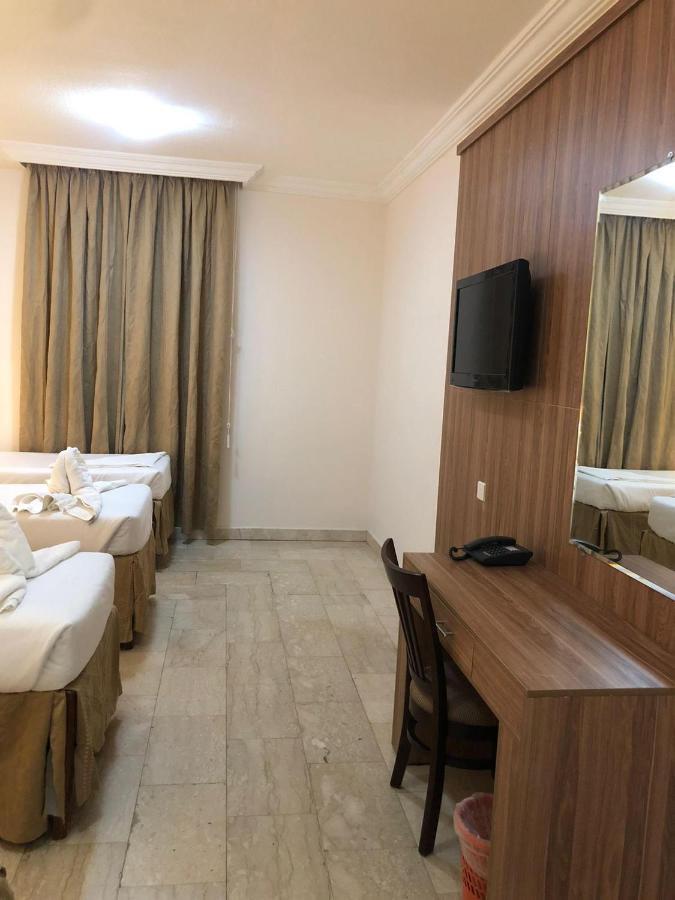 حسين بياري Hotel