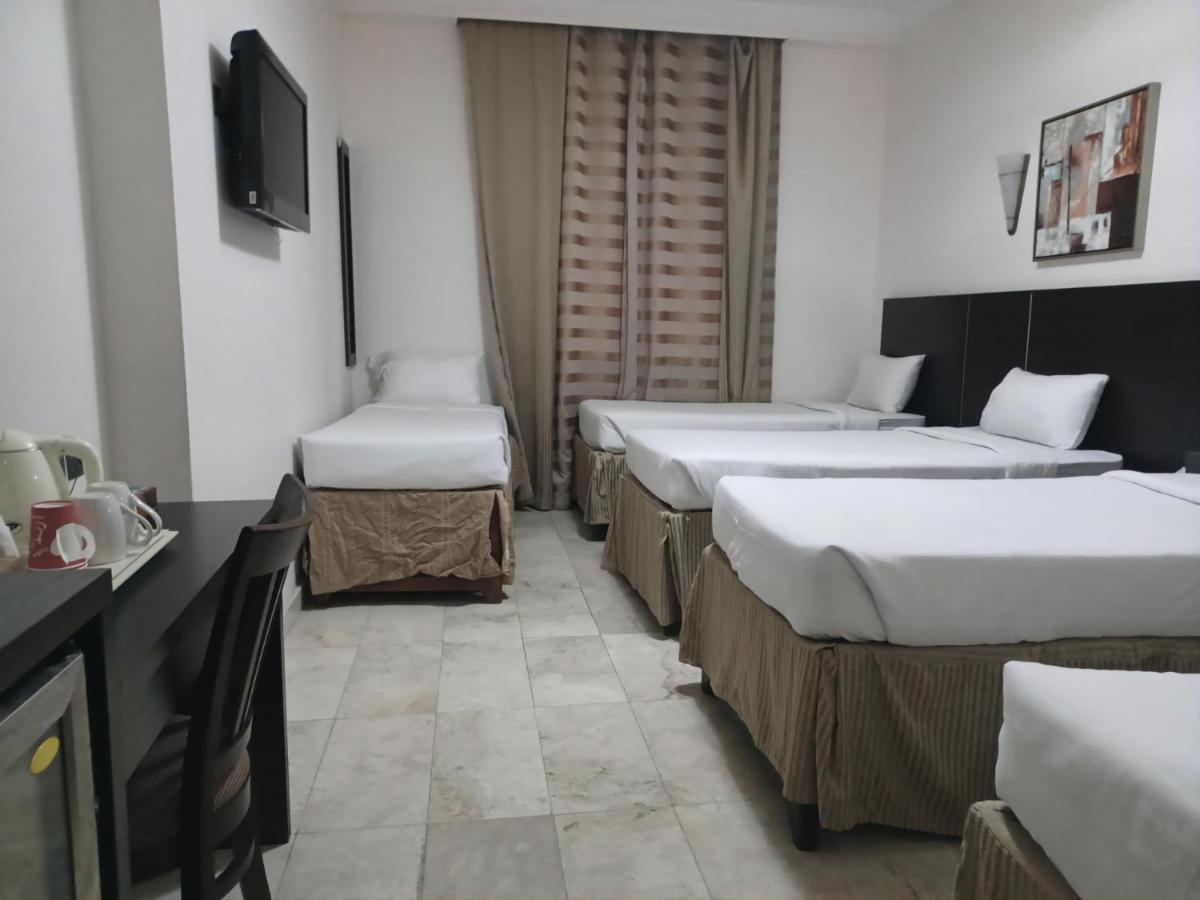 Hotel حسين بياري