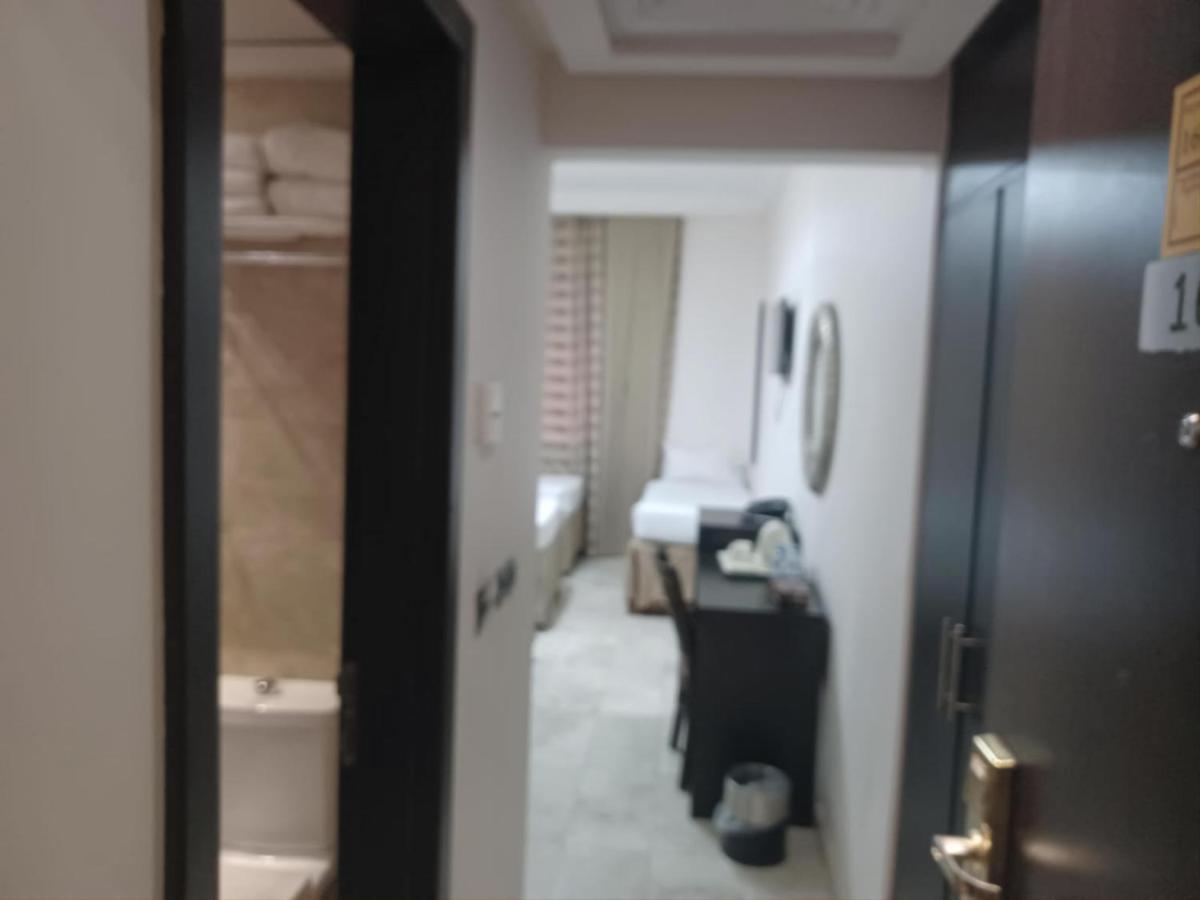 حسين بياري Hotel Mecca