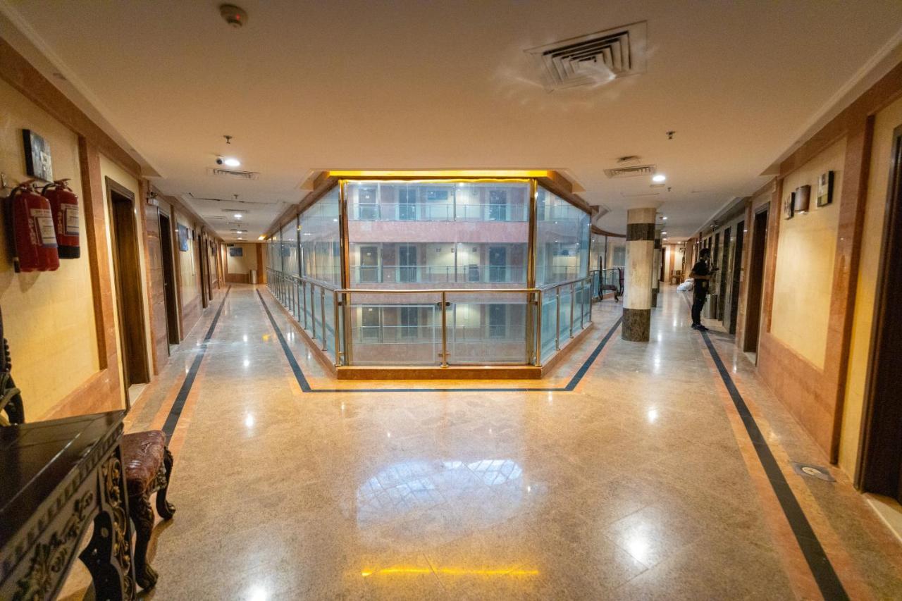 Hotel Safeer Almisk