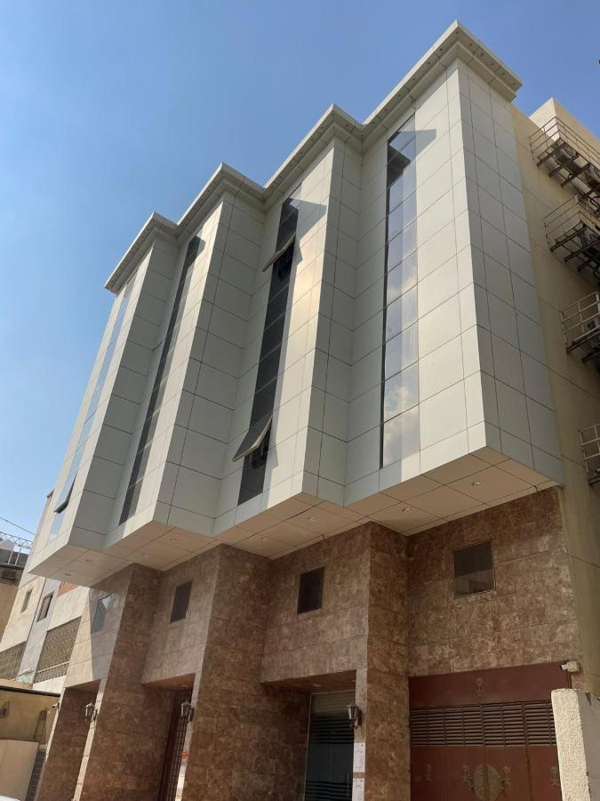 فندق نسمة الحرم -nasamat Alharam - قصر الششة سابقا - الششة - الروضة مقابل مسجد والدي الشيخ أمين جاد Hotel *