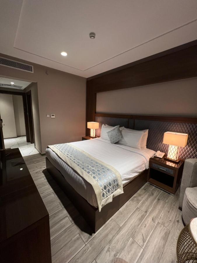 Hotel Violet Al Shisha
