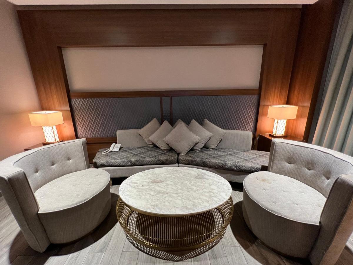 Violet Al Shisha Hotel 4*