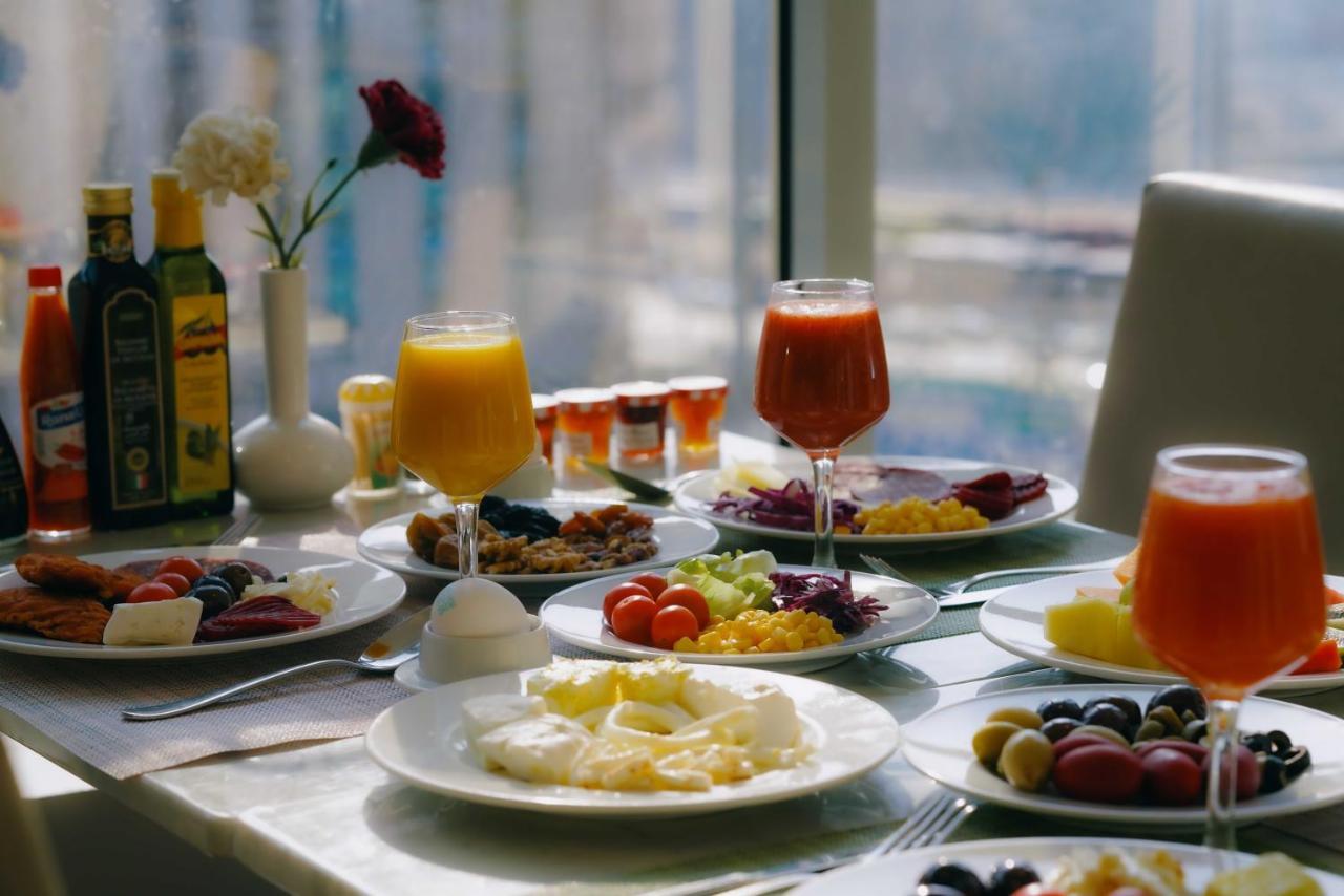 Hotel Al Thuria Grand 3*
