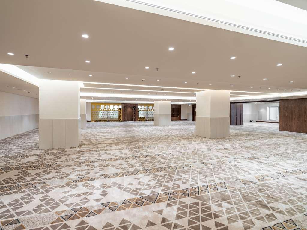 Hotel Wirgan Al Azizyah