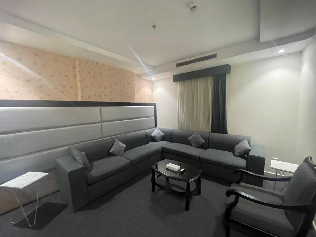 Aparthotel Shouel Furnished *