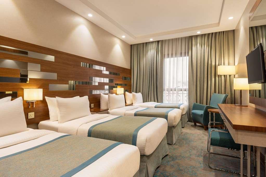 Hotel Ramada By Wyndham Makkah Zad Al Rawda 4*