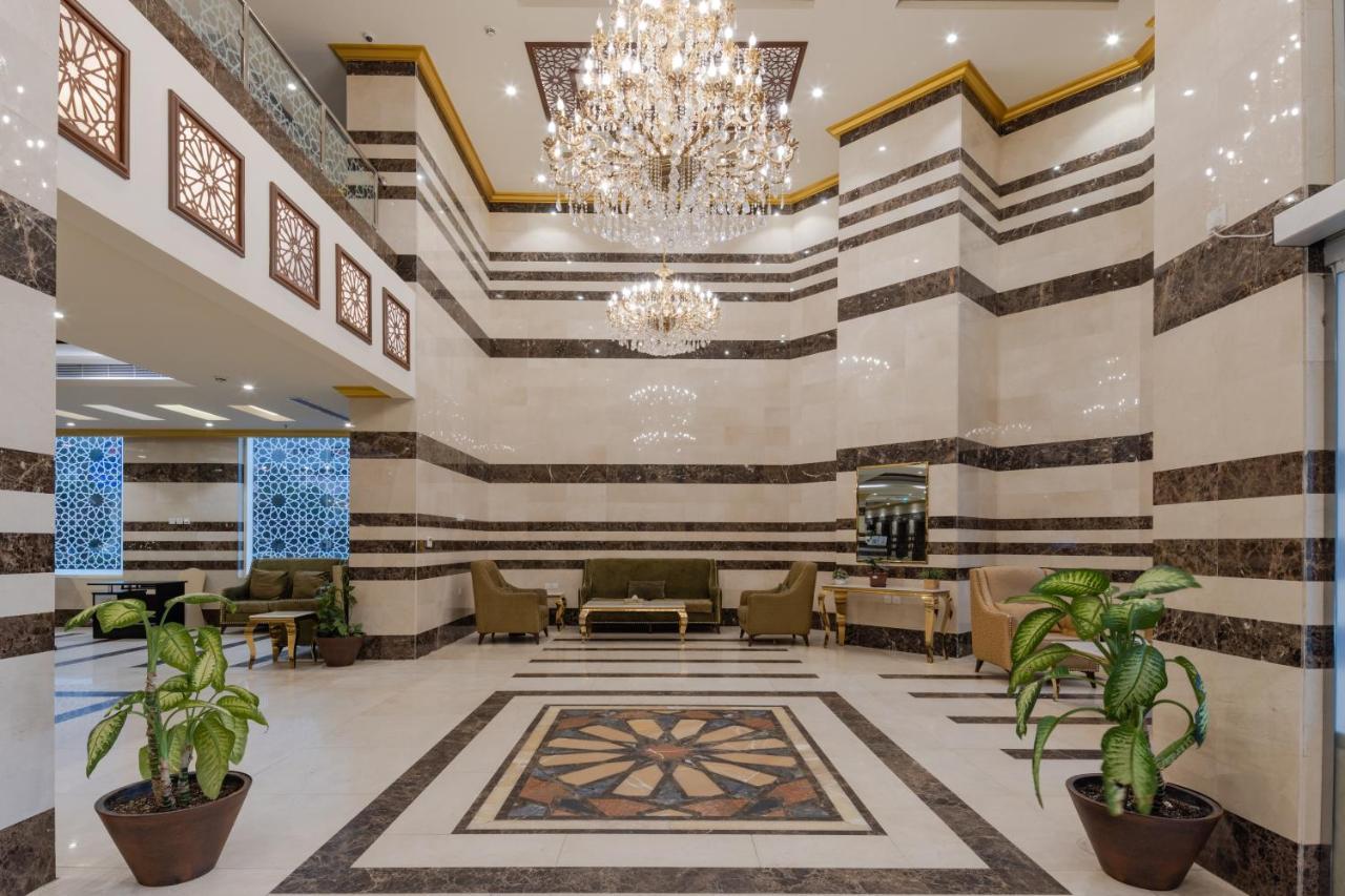 Snood Al Dana Hotel