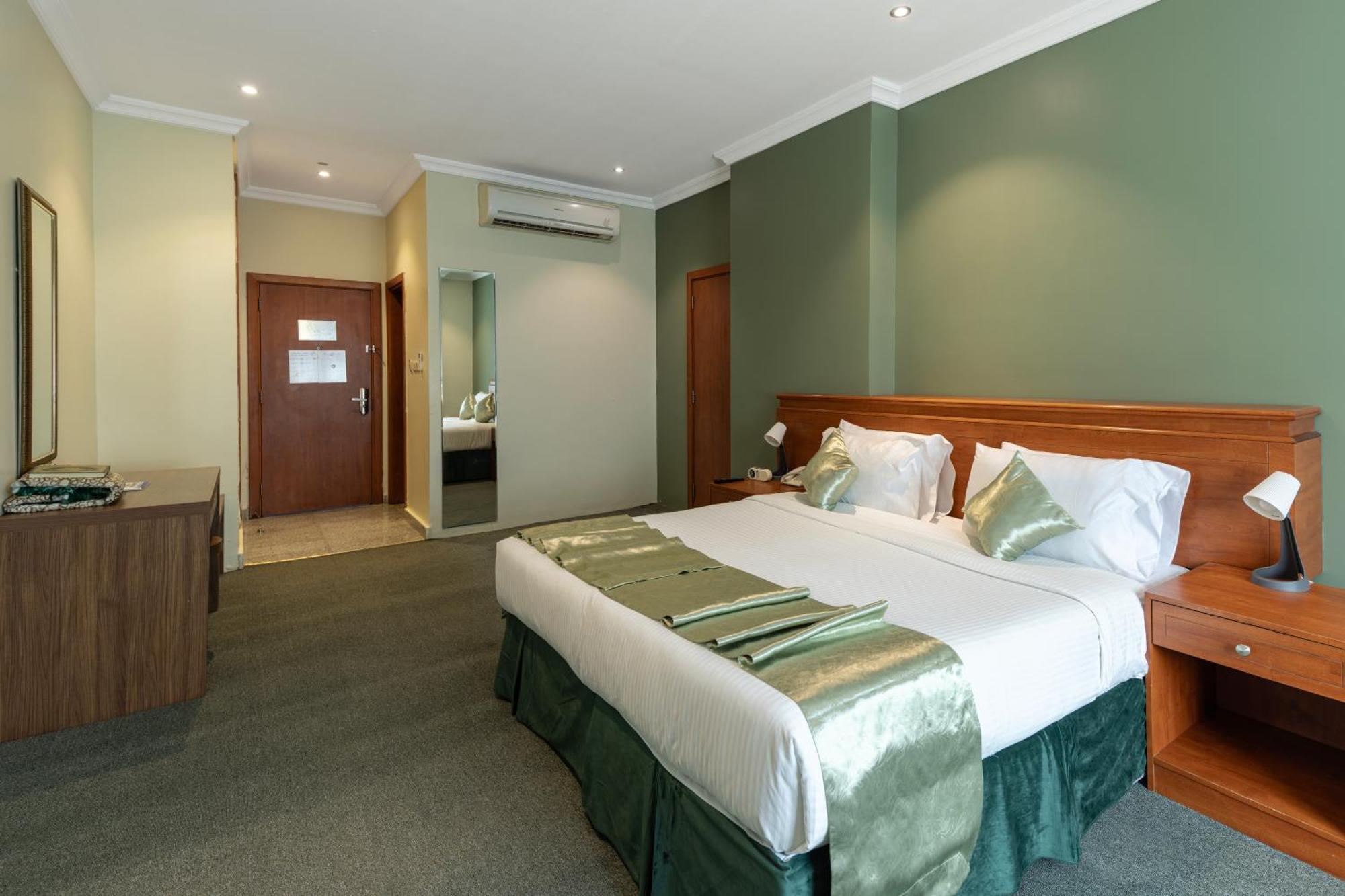 Barakat Burhan Hotel 4*