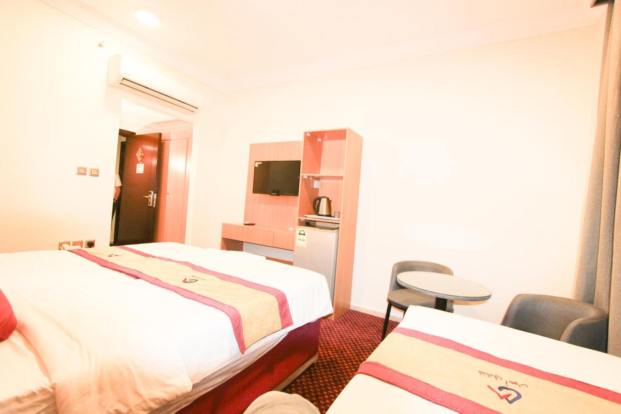 اعيان البركة Aayan Al Baraka Hotel 3*