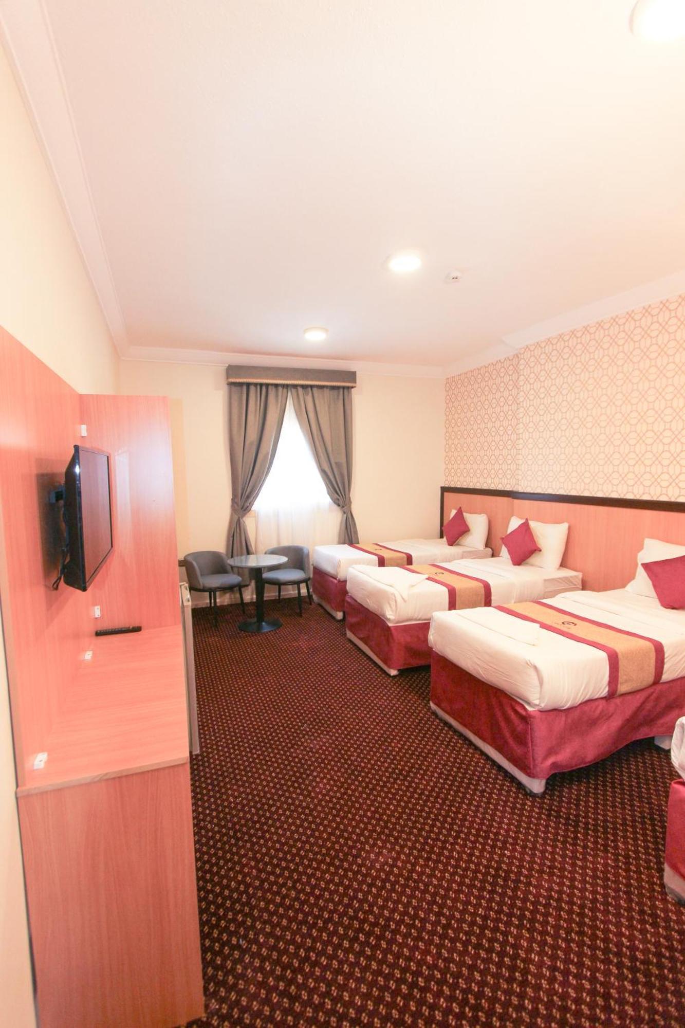 Hotel اعيان البركة Aayan Al Baraka 3*