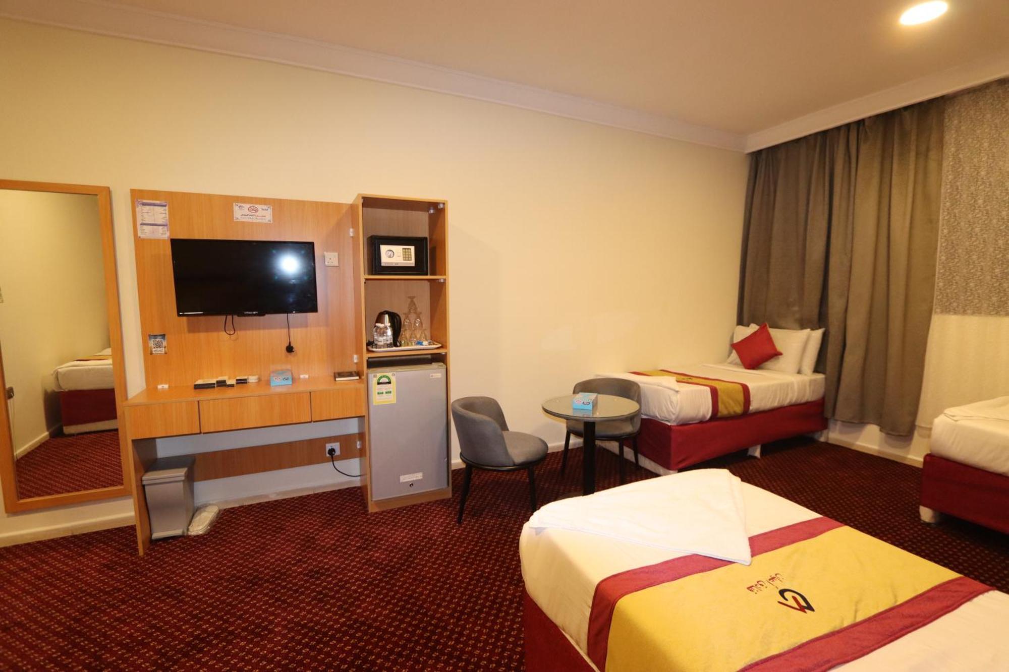 اعيان البركة Aayan Al Baraka Hotel 3*