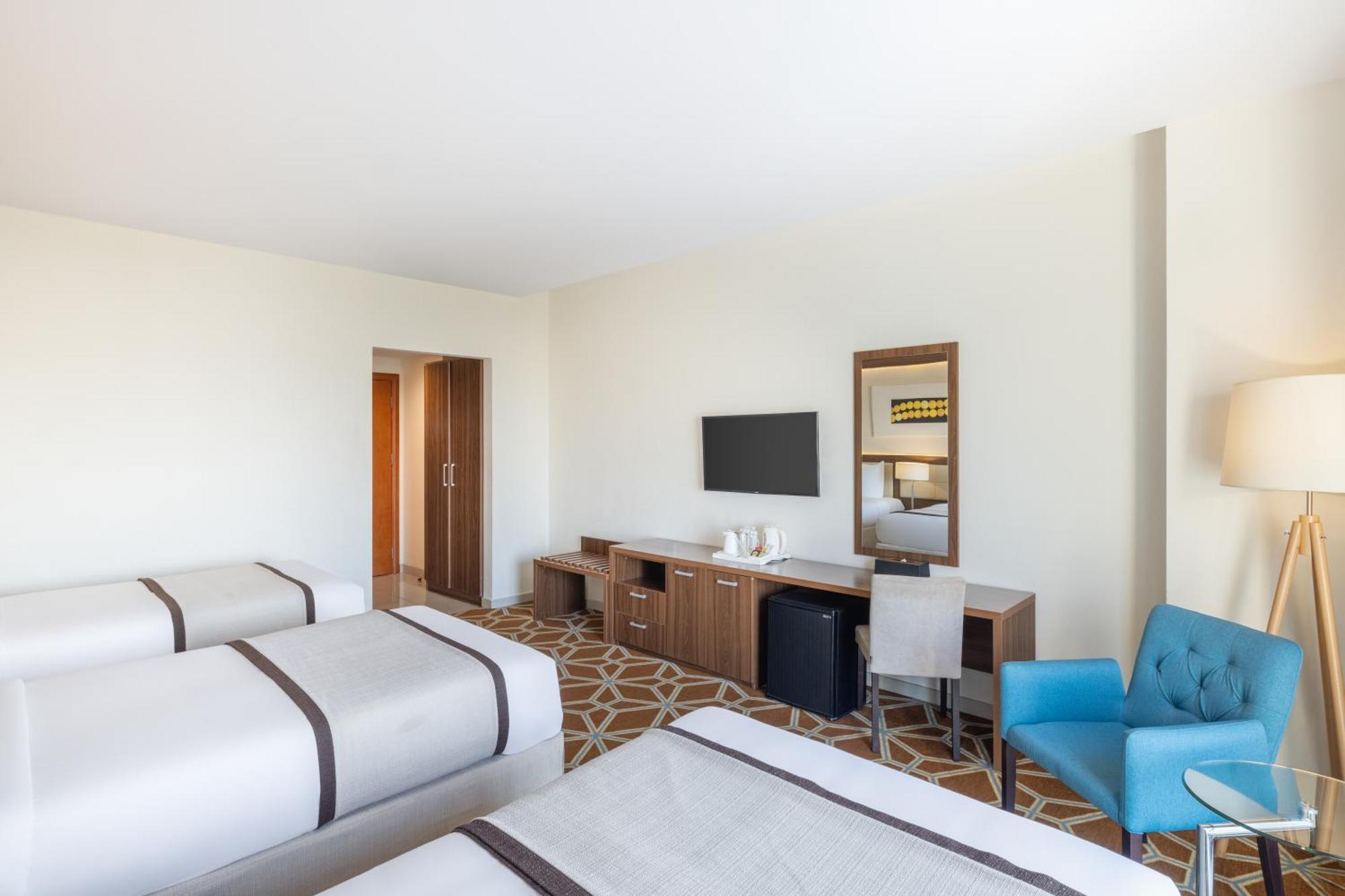 Hotel Blue Coral *